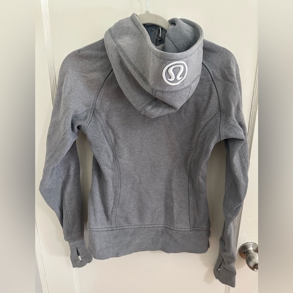 Lululemon Scuba Jacket - Picture 3 of 7